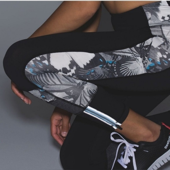 Lululemon Butterfly Angel Wing Run The World 7/8 Leggings Exploded So Fly Size 6 - Picture 2 of 8